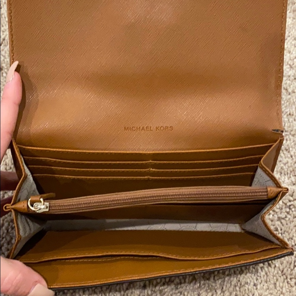 Wallet - Picture 3 of 3